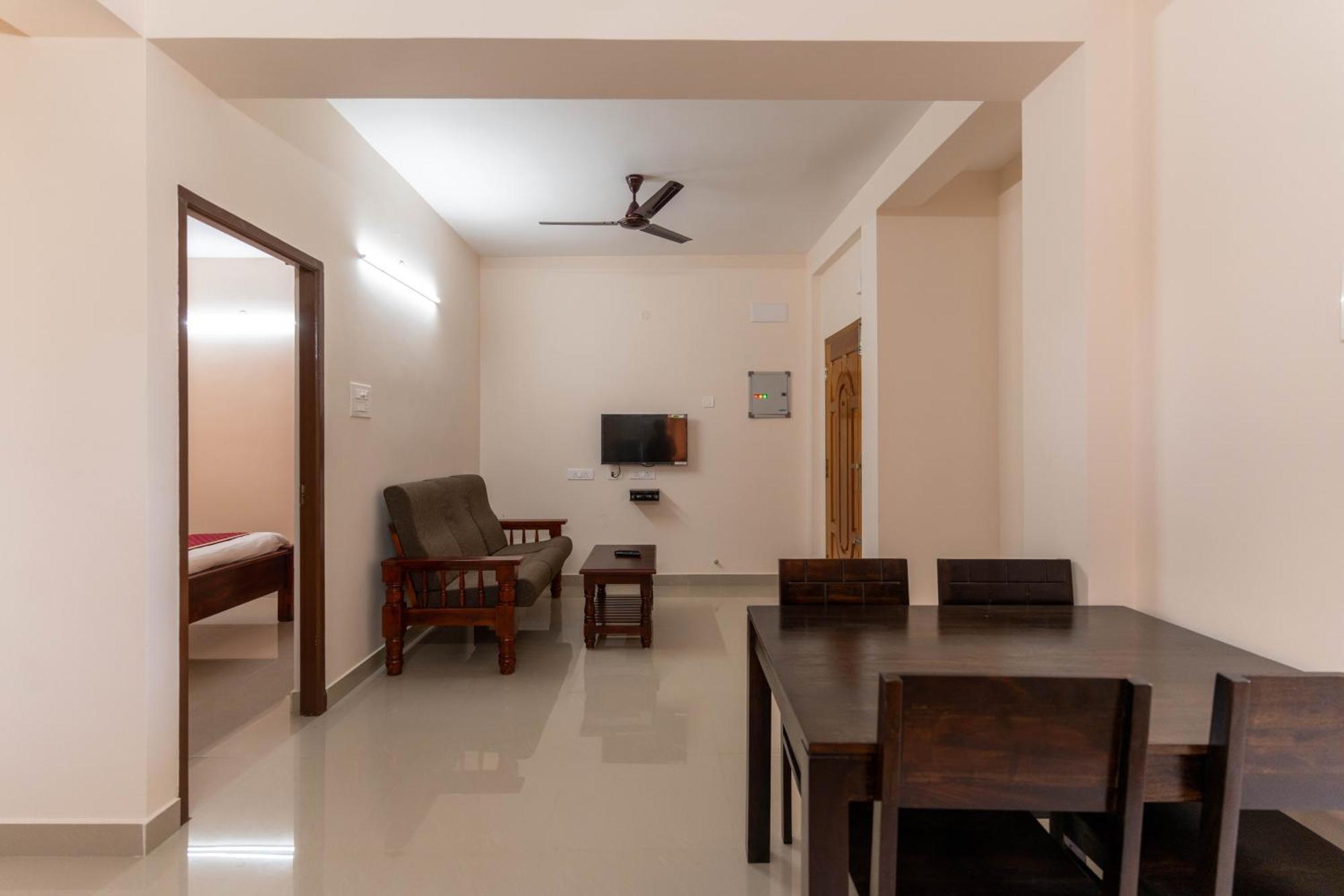 Aishwaryam Service Apartment Ченнаї Екстер'єр фото